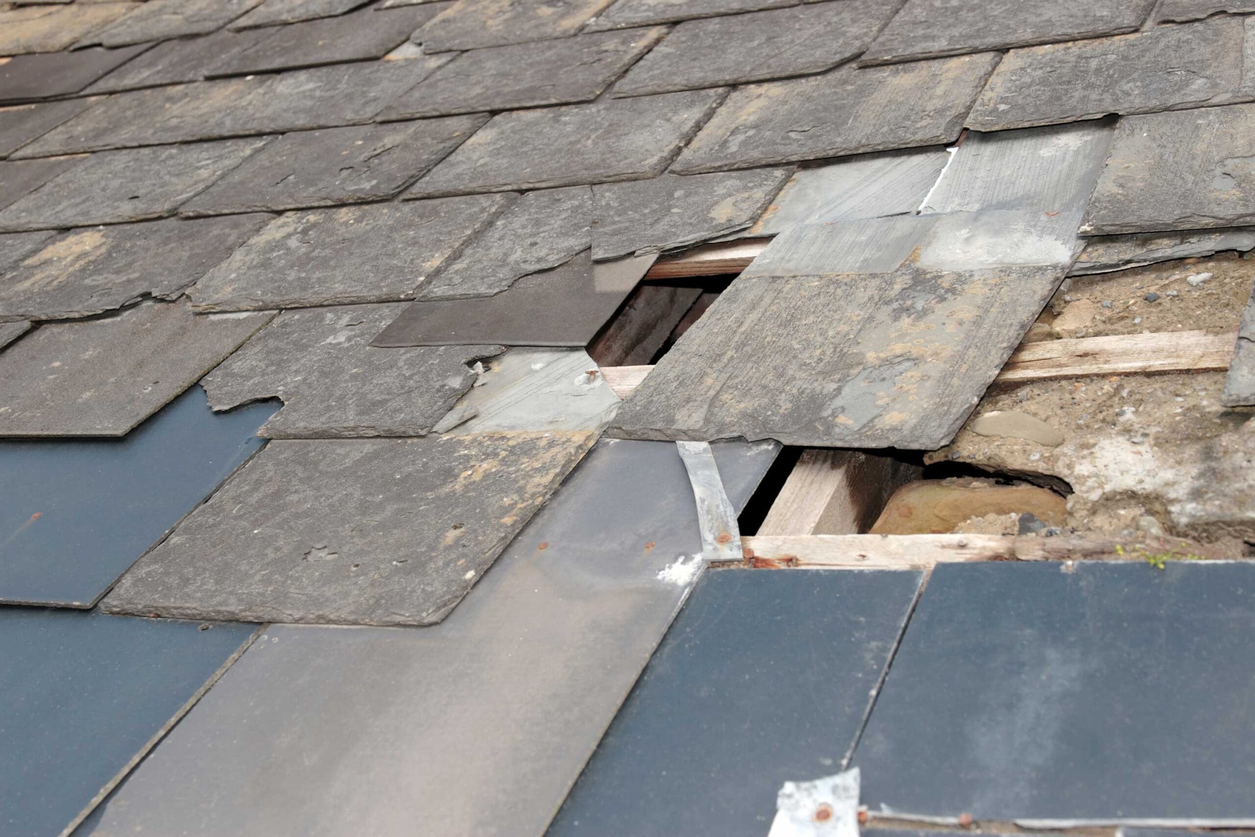 roof storm damage, storm damage roof repair