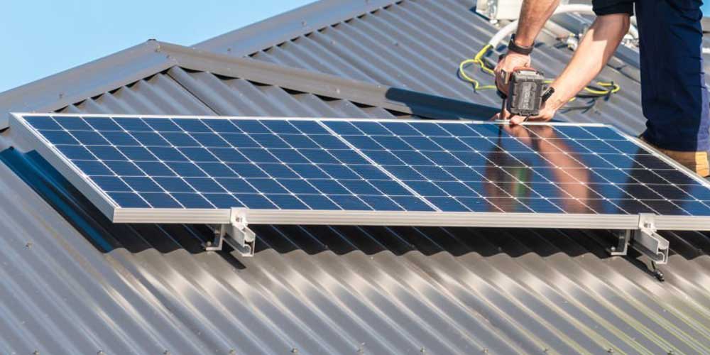 Brown's Roofing Solar roofing company