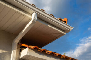gutter on side of house