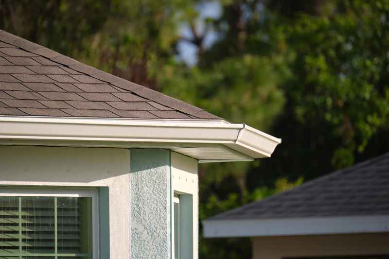 what gutters look best on my home, best gutters for Monroe LA