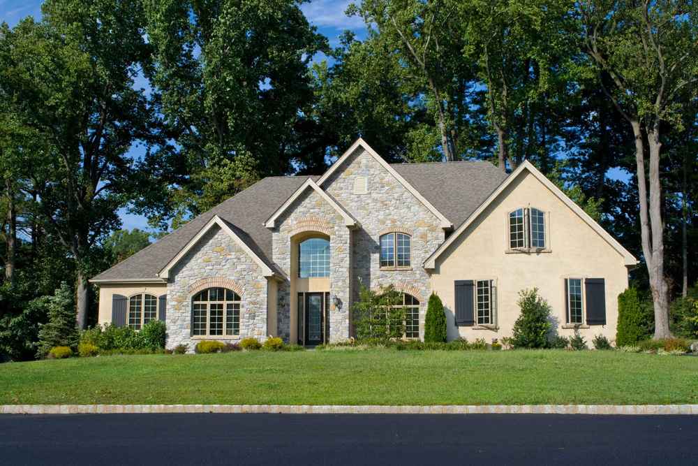 top roofing contractor in Winnsboro LA