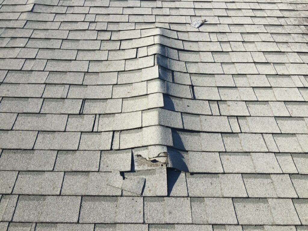 Thermal shock on a roof